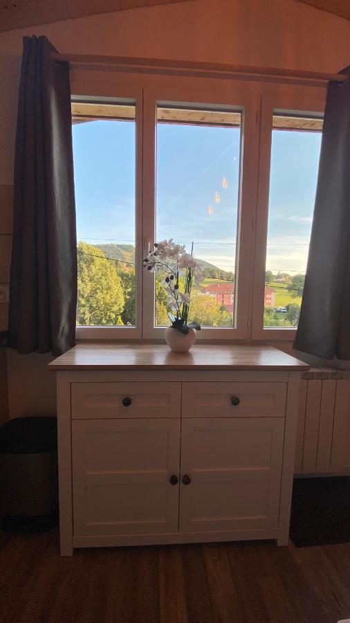 Nouveau chalet romantique à la montagne Métabief Esterno foto