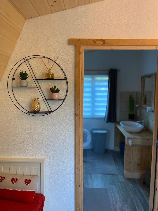 Nouveau chalet romantique à la montagne Métabief Esterno foto