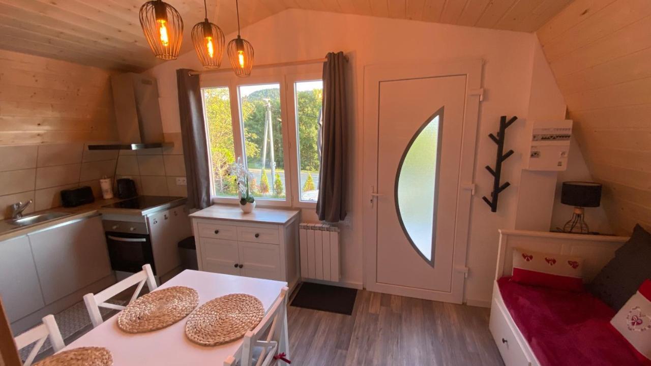 Nouveau chalet romantique à la montagne Métabief Esterno foto