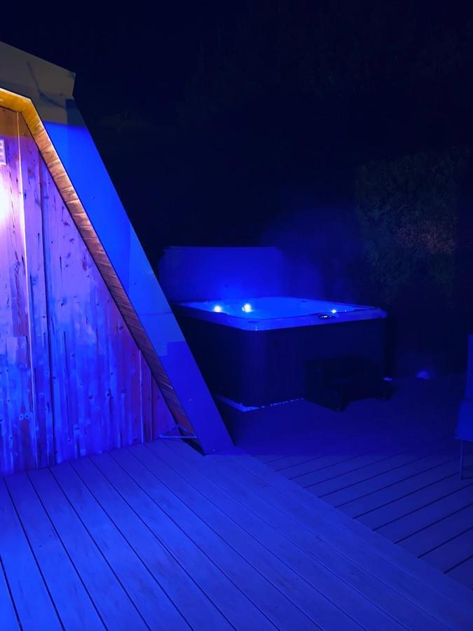 Nouveau chalet romantique à la montagne Métabief Esterno foto